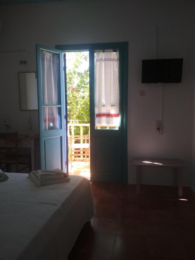 Hotel Ostria Áyios Nikítas Exterior foto